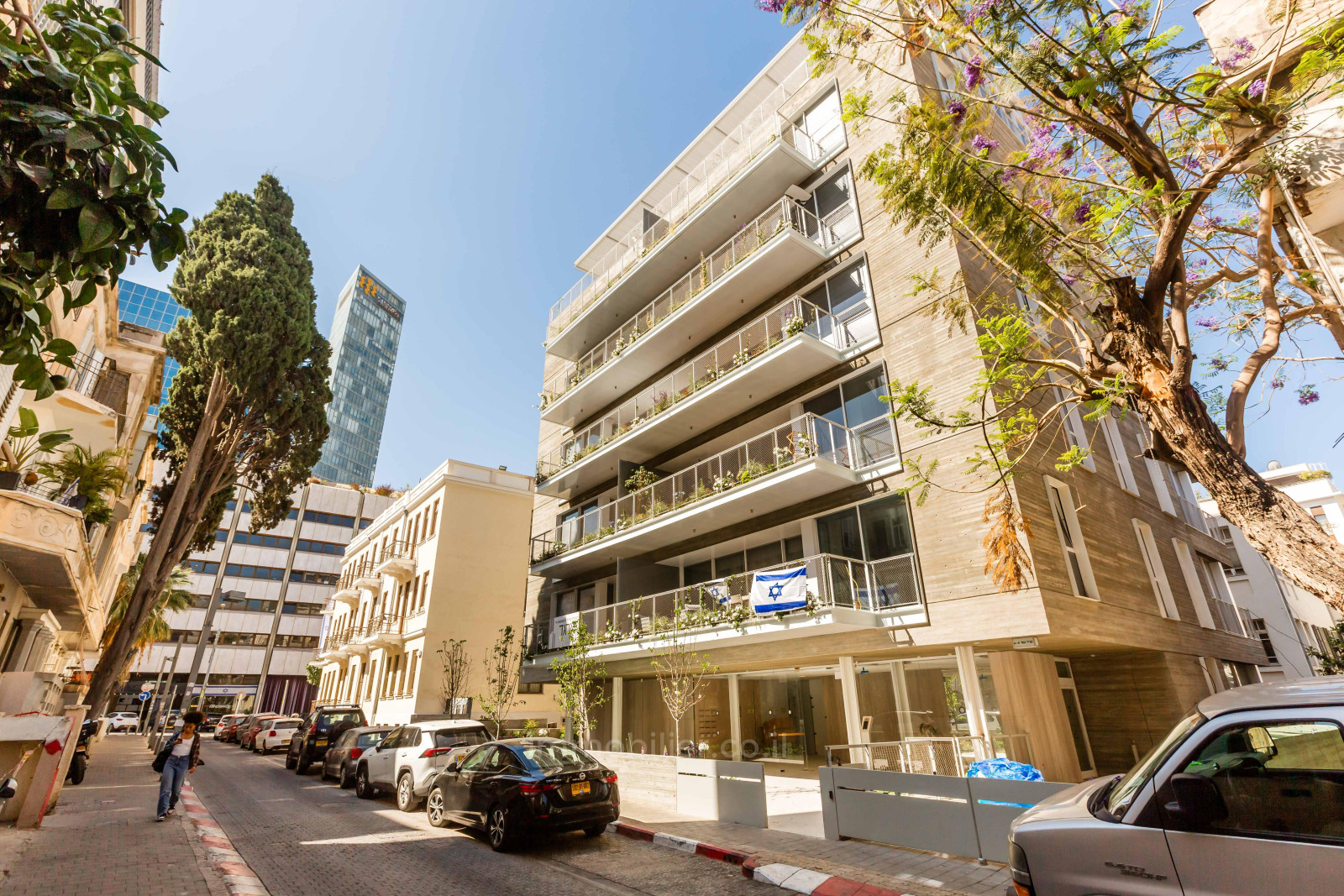 Apartment 3 rooms Tel Aviv Rothshild 828-IBL-25