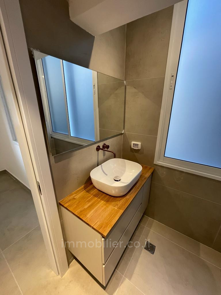 Appartement 3 pièces  Bat yam Bat yam 828-IBL-81