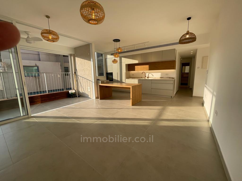 Appartement 3 pièces  Bat yam Bat yam 828-IBL-81