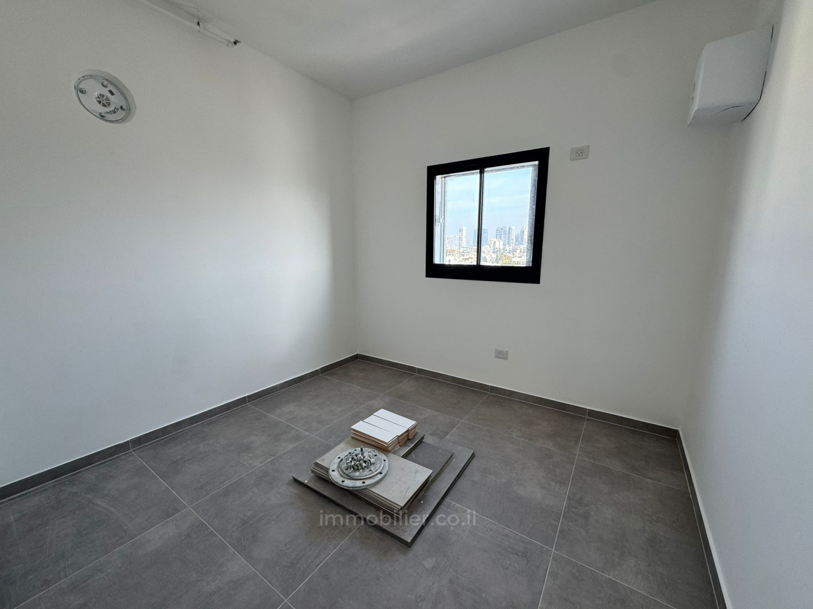 Apartment 2 rooms Tel Aviv tel aviv north 828-IBL-94