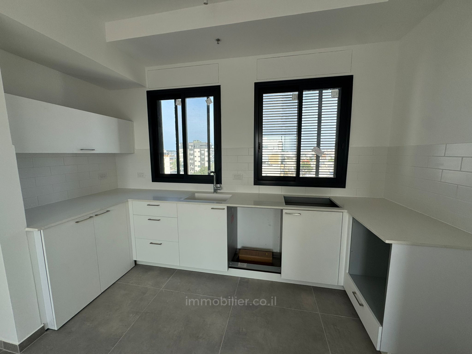 Apartment 2 rooms Tel Aviv tel aviv north 828-IBL-94