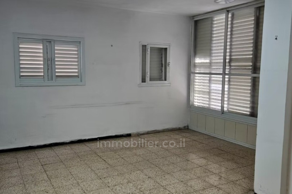Appartement 3 pièces  Bat yam Bat yam 828-IBL-98