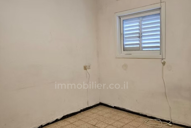Appartement 3 pièces  Bat yam Bat yam 828-IBL-98