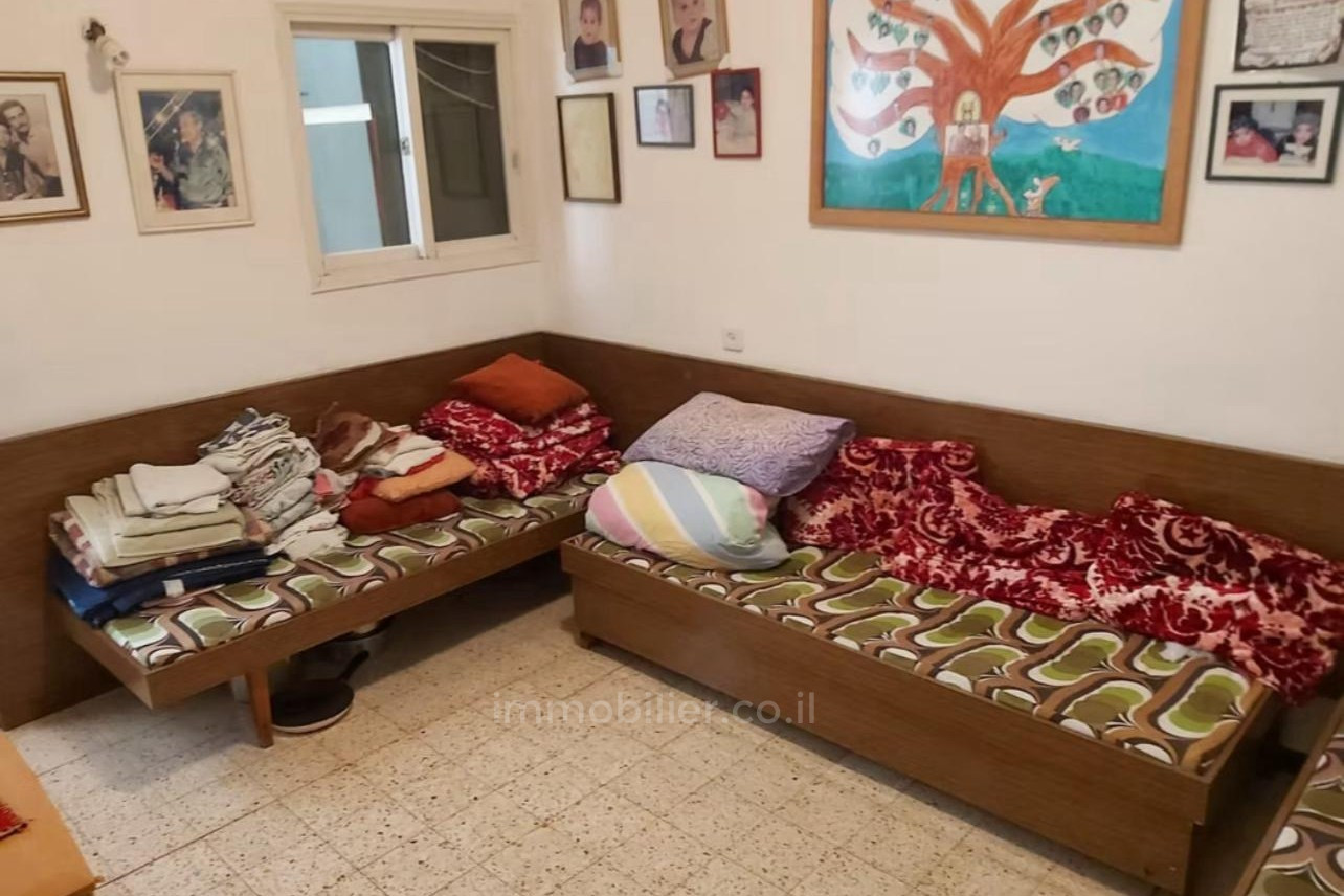 Apartment 4 rooms Bat yam Bat yam 828-IBL-99