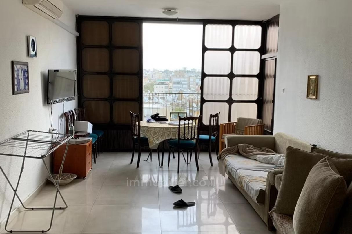 Apartment 4 rooms Bat yam Bat yam 828-IBL-99