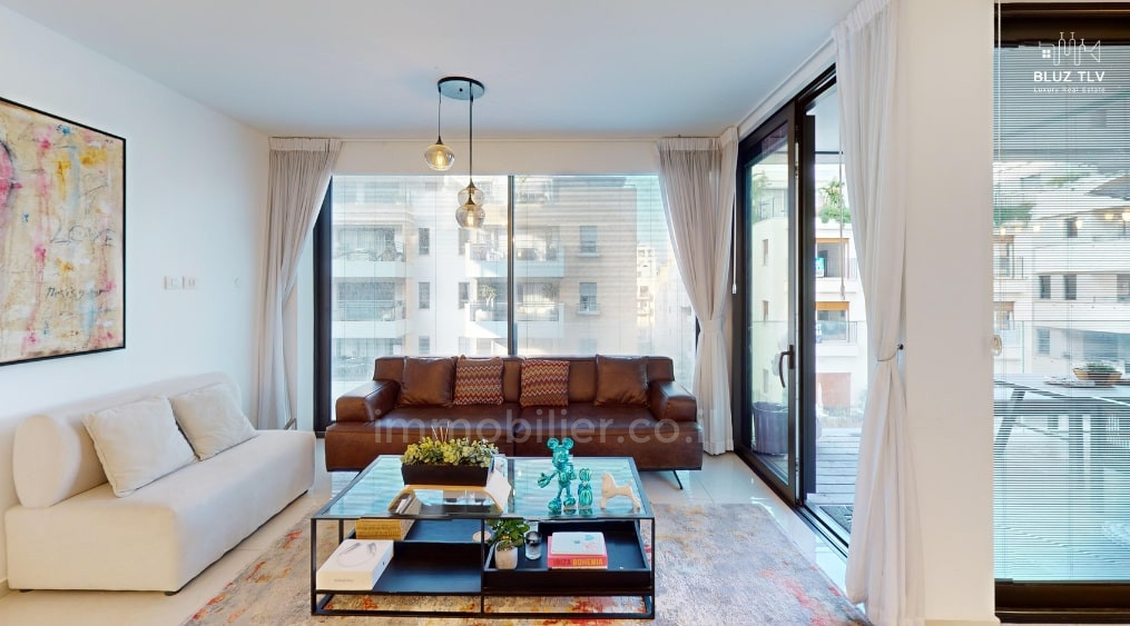 Appartement 3 pièces  Tel Aviv 1ere ligne mer 833-IBL-6